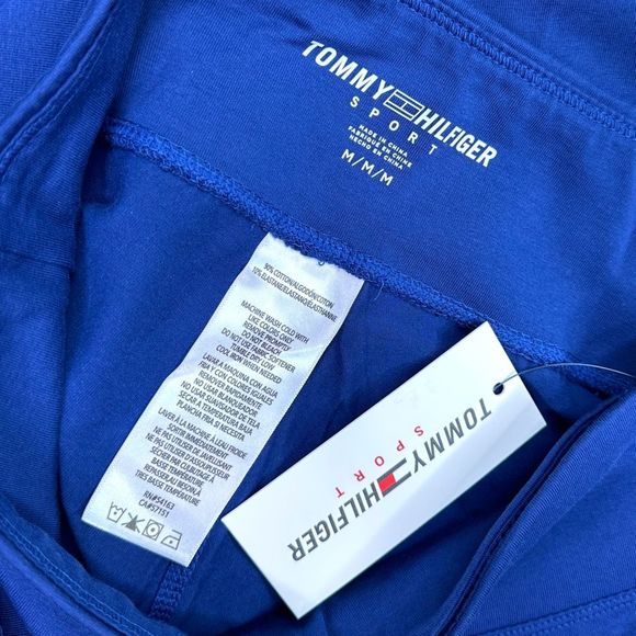 Tommy Hilfiger Sport High Rise Bike Shorts - Size Medium - Picture 4 of 4